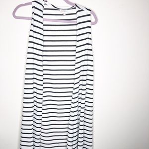 LuLaRoe XS Joy vest. Fits a small! Stretchy!